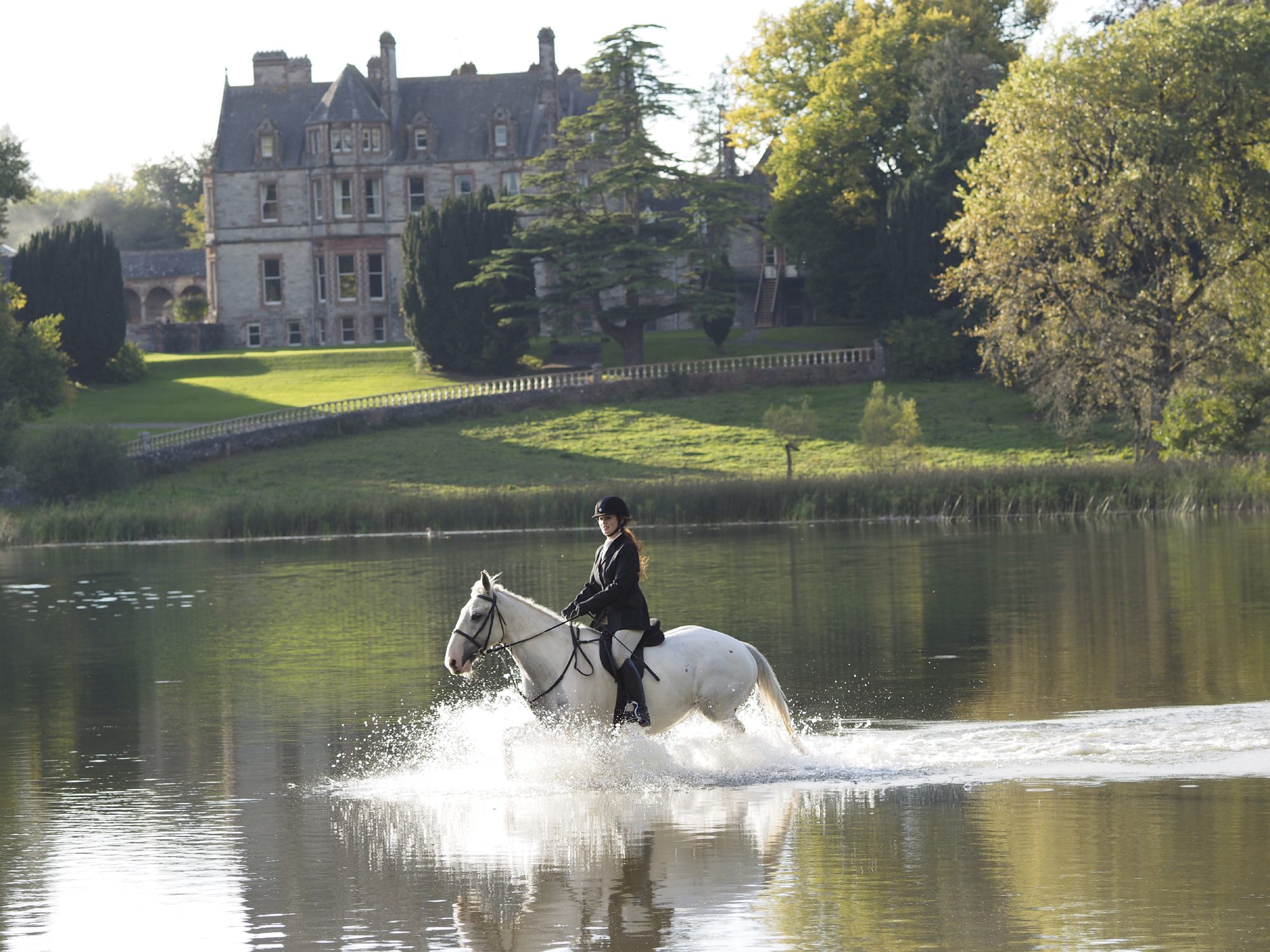 equestrian tours europe