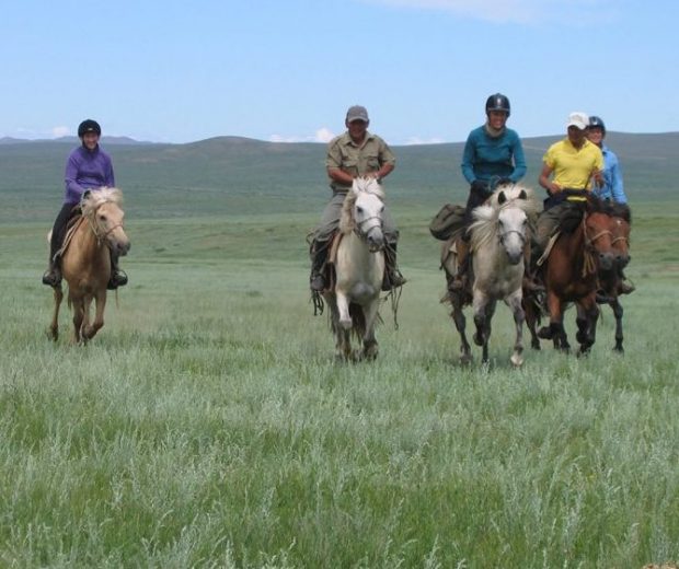 Ride through the Mongolian steppe on this classic horse trek
