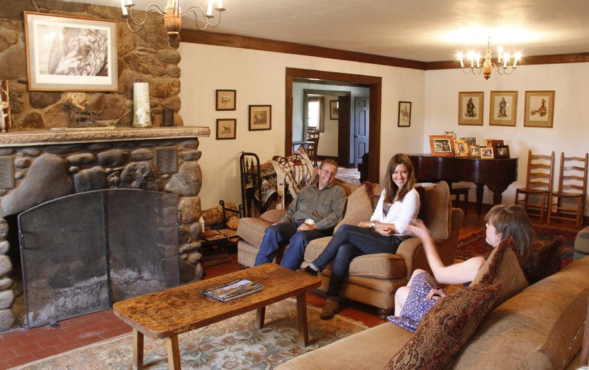 Enjoy comfortable rustic accommodations and family dining in the lodge during the Bitterroot ranch vacation in Wyoming