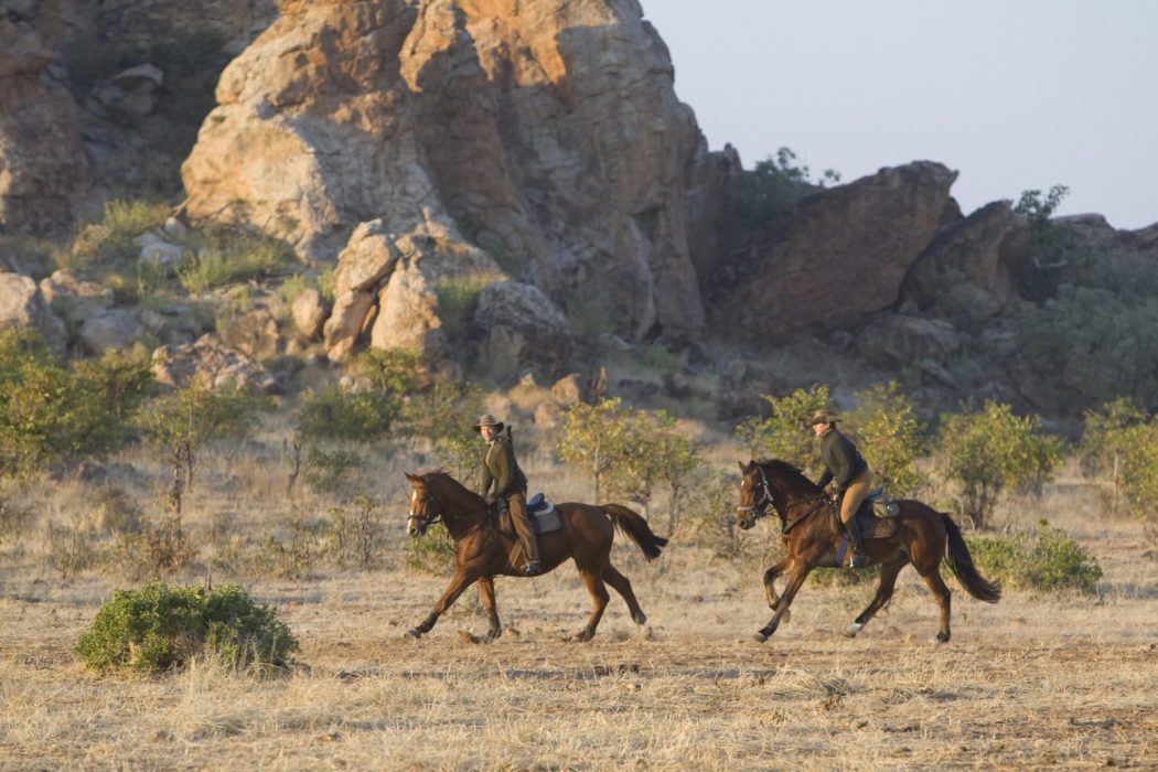 Participate in exhilerating riding on the Tuli horseback riding holiday in Botswana