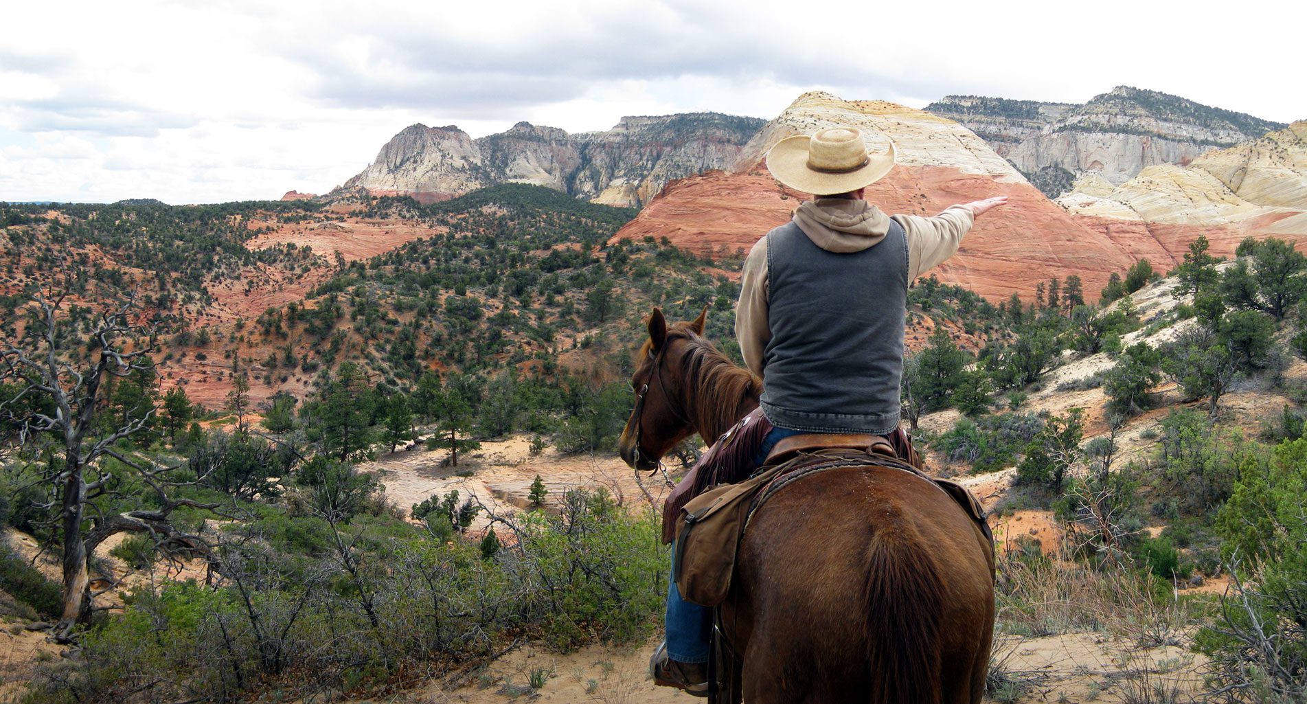 Horseback Riding Vacations in Arizona